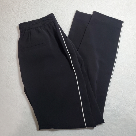 RW&CO Elastic Waist Pants - Picture 2 of 5